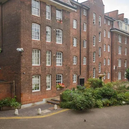 Stylish And Unique 1 Bedroom Flat In Shoreditch